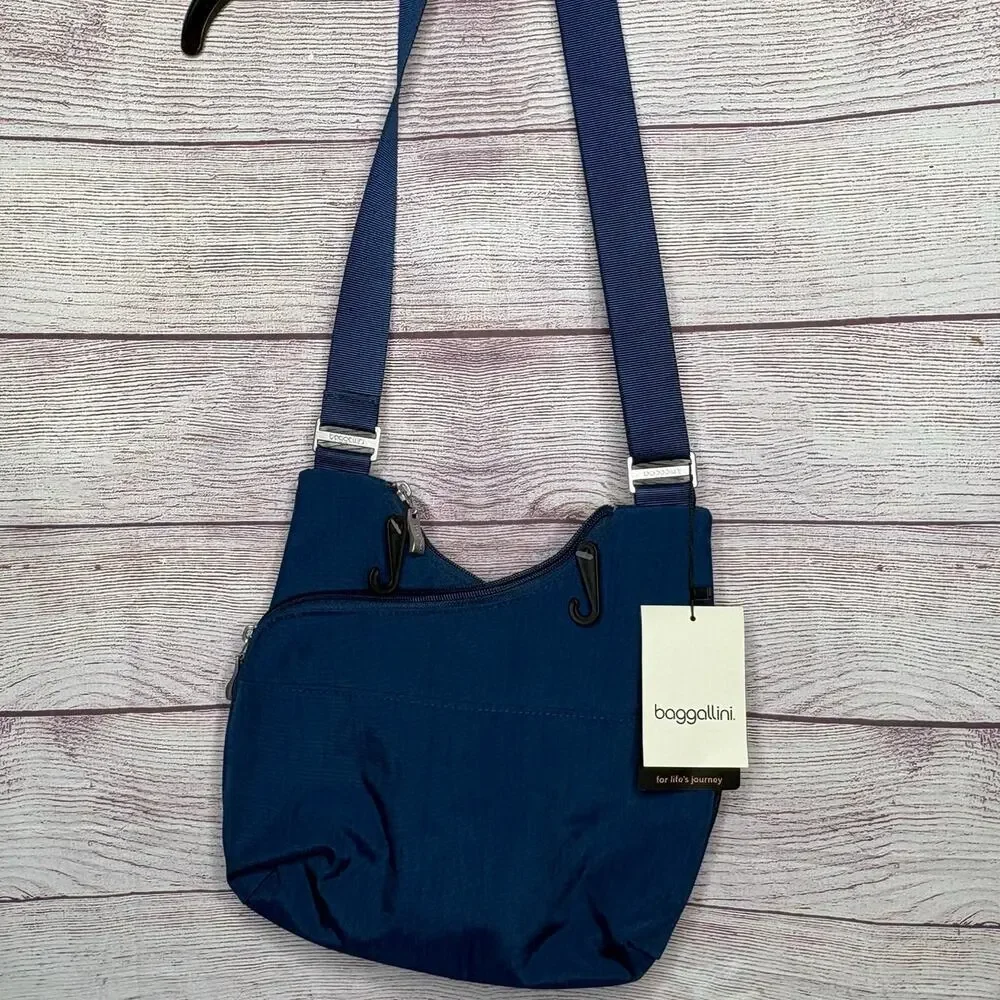 Baggallini Blue Crossover Crossbody Lightweight Pocket Zipper Travel Bag New